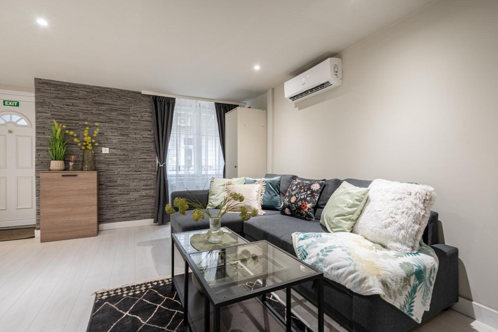 Szent Istvan Apartments บูดาเปสต์ ภายนอก รูปภาพ